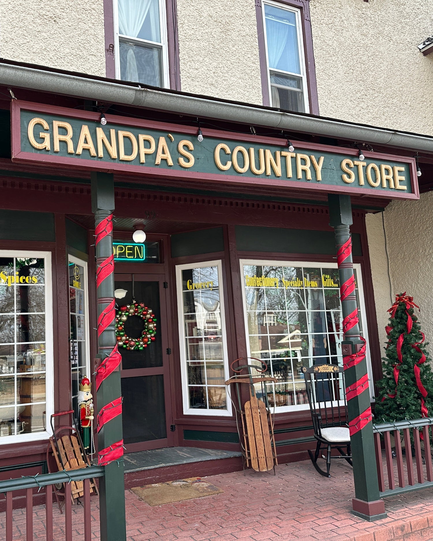 Grandpa's Country Store Akron, NY